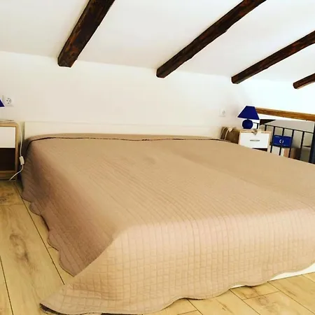 Apartment Karlo