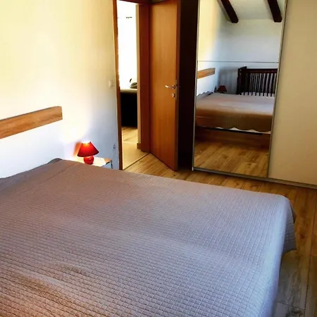 Karlo * Supetarska Draga